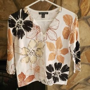 Light weight sweater